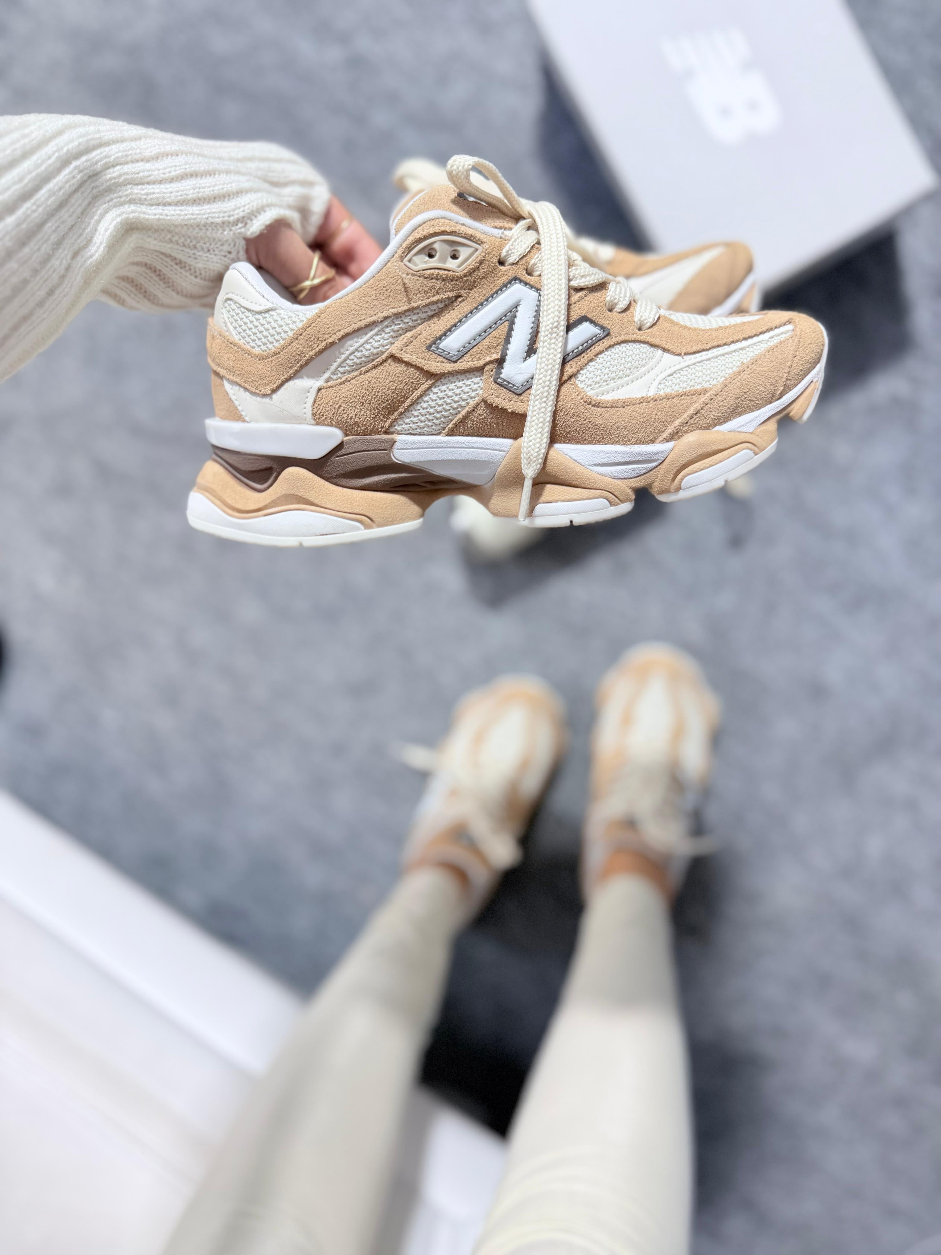 NB 9060 Shadow Flat Taupe (Modelo 2026)
